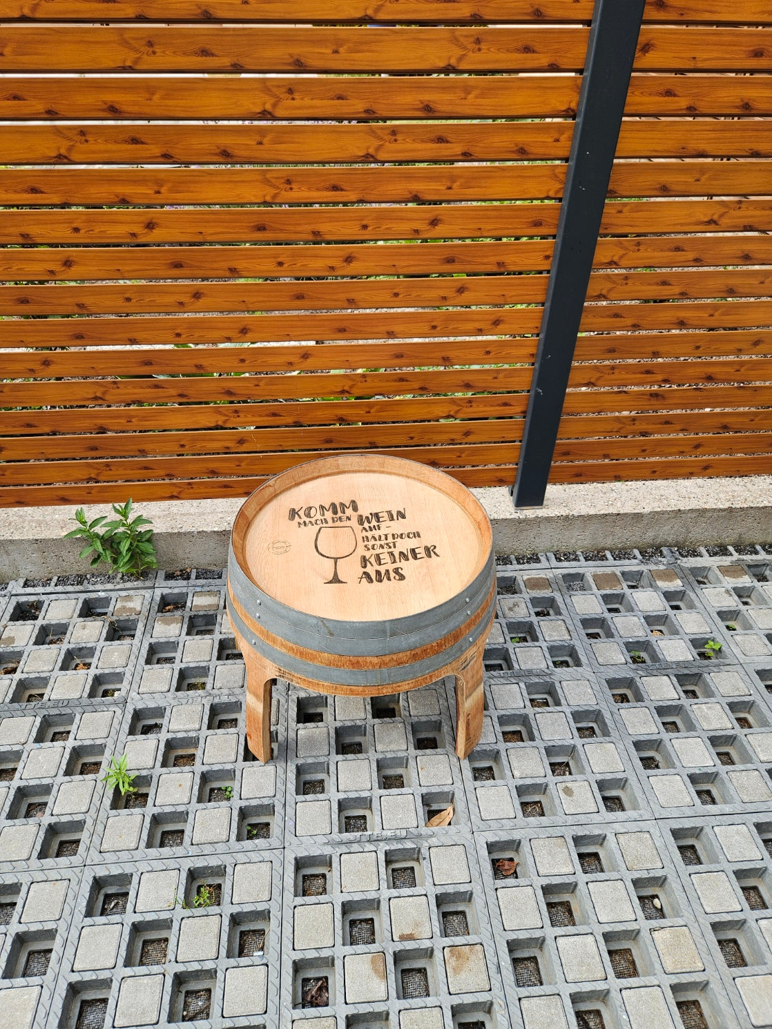 Beistelltisch, Couchtisch aus original Weinfass