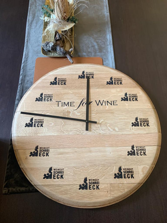 Uhr aus Fassdeckel
